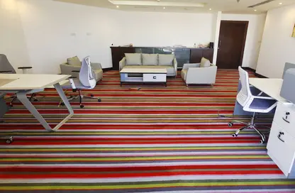 Shop - Studio for rent in Crystal Tower - Business Bay - Dubai