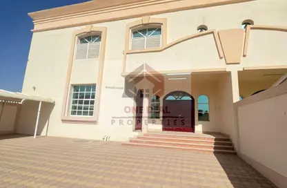 Villa - 4 Bedrooms - 5 Bathrooms for rent in Al Bateen - Al Ain