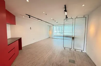 Office Space - Studio for rent in Blue Bay Tower - Business Bay - Dubai