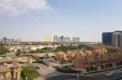 شقة - غرفة نوم - 2 حمامات للايجار في برج الكريكت - مدينة دبي الرياضية - دبي