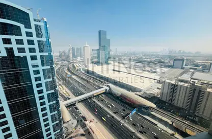 شقة - 2 غرف نوم - 3 حمامات للايجار في برج بارك - شارع الشيخ زايد - دبي