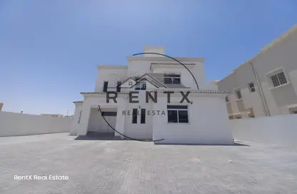 Villa - 4 Bedrooms - 5 Bathrooms for rent in Madinat Al Riyad - Abu Dhabi