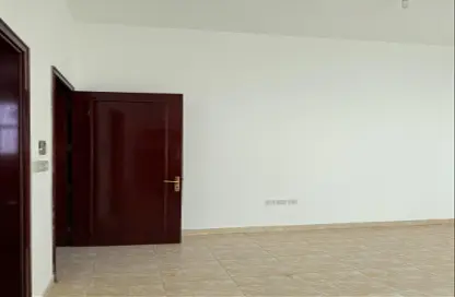 Empty Room image for: Bulk Rent Unit - Studio - 1 Bathroom for rent in Al Mushrif - Abu Dhabi, Image 1