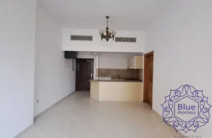 شقة - 2 غرف نوم - 3 حمامات للايجار في البرشاء 1 - البرشاء - دبي