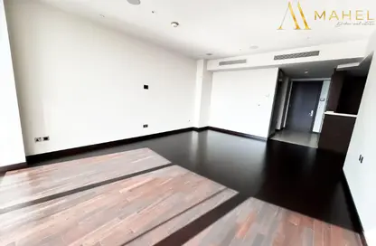 Apartment - 1 Bedroom - 2 Bathrooms for sale in Burj Khalifa - Burj Khalifa Area - Downtown Dubai - Dubai