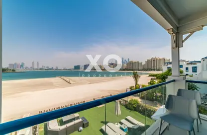 Balcony image for: Townhouse - 5 Bedrooms - 5 Bathrooms for sale in Palma Residences - Palm Jumeirah - Dubai, Image 1