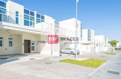 Villa - 3 Bedrooms - 4 Bathrooms for sale in Albizia - Damac Hills 2 - Dubai