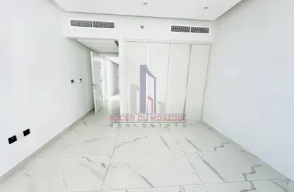 Apartment - 1 Bedroom - 2 Bathrooms for rent in Amber Tower - Muwaileh - Sharjah