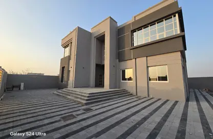 فيلا - 5 غرف نوم - 7 حمامات للايجار في الرفاع - رأس الخيمة