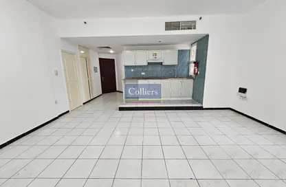 Apartment - Studio - 1 Bathroom for rent in Abu shagara - Sharjah