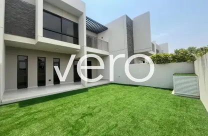 Townhouse - 3 Bedrooms - 5 Bathrooms for sale in Zinnia - The Roots DAMAC Hills 2 - Damac Hills 2 - Dubai