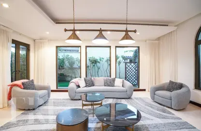 Villa - 4 Bedrooms - 5 Bathrooms for sale in Garden Homes Frond E - Garden Homes - Palm Jumeirah - Dubai