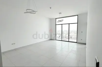 Apartment - 2 Bedrooms - 3 Bathrooms for rent in Rabdan Building - Motor City - Dubai