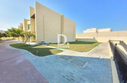 Villa - 5 Bedrooms - 5 Bathrooms for rent in Khalifa City A - Khalifa City - Abu Dhabi