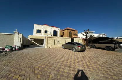 Villa - 5 Bedrooms - 7+ Bathrooms for sale in Al Mowaihat 1 - Al Mowaihat - Ajman