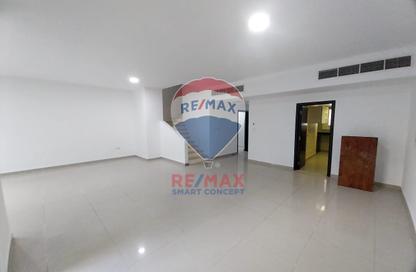 Villa - 5 Bedrooms - 6 Bathrooms for sale in Arabian Style - Al Reef Villas - Al Reef - Abu Dhabi