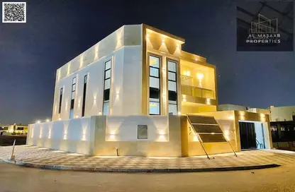 فيلا - 5 غرف نوم - 7 حمامات للبيع في قرية الاميرة - الياسمين - عجمان