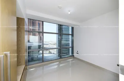 شقة - غرفة نوم - 1 حمام للايجار في 4 برج الاتحاد - أبراج الاتحاد - شارع الكورنيش - أبوظبي