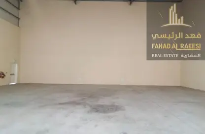 مستودع - استوديو - 1 حمام للايجار في أم الثعوب - أم القيوين