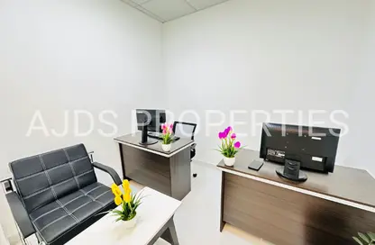 Office Space - Studio - 1 Bathroom for rent in Horizone Building - Port Saeed - Deira - Dubai