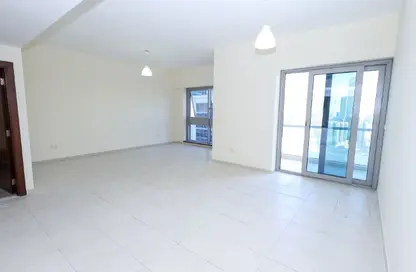 شقة - 2 غرف نوم - 3 حمامات للايجار في ويست هايتس 3 - الخليج التجاري - دبي