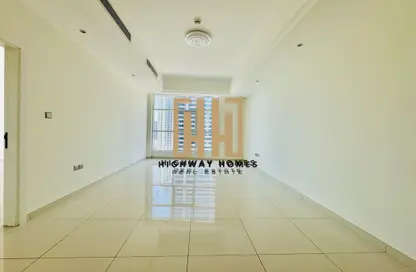 Apartment - 1 Bedroom - 2 Bathrooms for rent in Al Mamzar - Sharjah - Sharjah
