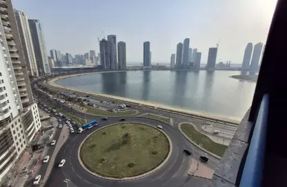 Apartment - 1 Bedroom - 2 Bathrooms for sale in Beach Tower 2 - Al Khan Lagoon - Al Khan - Sharjah