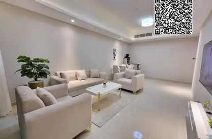 Apartment - 2 Bedrooms - 3 Bathrooms for rent in Gulfa Towers - Al Rashidiya 1 - Al Rashidiya - Ajman