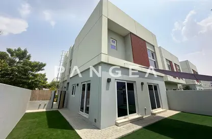 Townhouse - 4 Bedrooms - 4 Bathrooms for sale in Amaranta - Villanova - Dubai Land - Dubai
