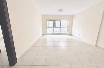 Apartment - 1 Bedroom - 2 Bathrooms for rent in Muwaileh 29 Building - Muwaileh - Sharjah