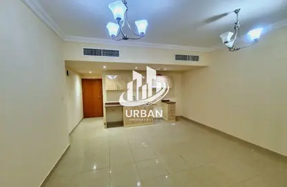 Apartment - Studio - 1 Bathroom for rent in Al Nahda Residential Complex - Al Nahda - Sharjah Apartment - Studio - 1 Bathroom for rent in Al Nahda Residential Complex - Al Nahda - Sharjah