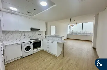 Apartment - 1 Bedroom - 2 Bathrooms for rent in Sky Gardens - DIFC - Dubai