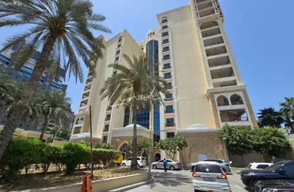 Apartment - 2 Bedrooms - 4 Bathrooms for rent in Marina Residences 1 - Marina Residences - Palm Jumeirah - Dubai