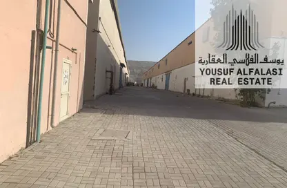 Warehouse - Studio - 4 Bathrooms for rent in Al Jurf Industrial 3 - Al Jurf Industrial - Ajman