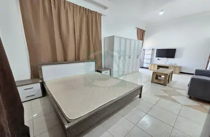 Apartment - 1 Bathroom for rent in SE39 - Khalifa City - Abu Dhabi