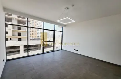 Apartment - 1 Bedroom - 2 Bathrooms for sale in Dubai Sports City - Dubai