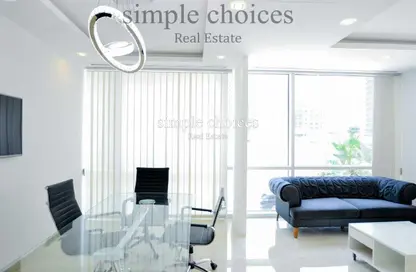 Office Space - Studio - 1 Bathroom for rent in Bay Square Building 2 - Bay Square - Business Bay - Dubai