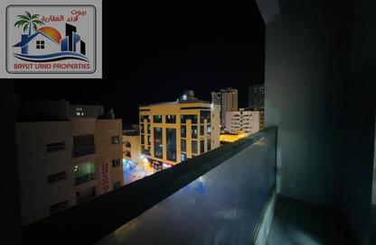 Apartment - 1 Bedroom - 1 Bathroom for rent in Corniche Tower - Ajman Corniche Road - Ajman