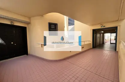 Reception / Lobby image for: Apartment - 3 Bedrooms - 4 Bathrooms for rent in Al Khalidiya - Abu Dhabi, Image 1