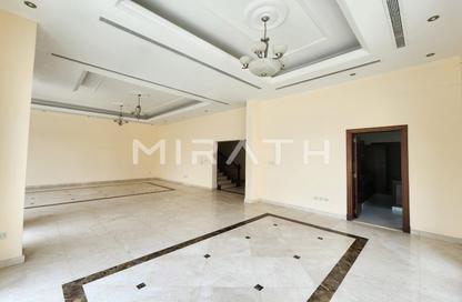 Villa - 5 Bedrooms - 6 Bathrooms for rent in Umm Suqeim 2 Villas - Umm Suqeim 2 - Umm Suqeim - Dubai