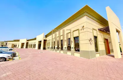 محل - استوديو - 6 حمامات للايجار في براشي - البادي - الشارقة
