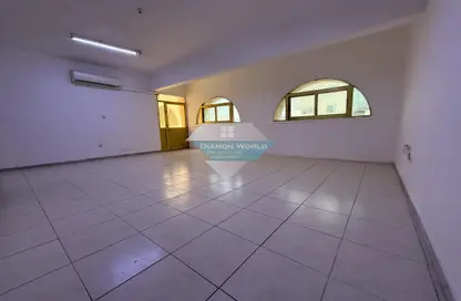 شقة - غرفة نوم - 1 حمام للايجار في منطقة النادي السياحي - أبوظبي
