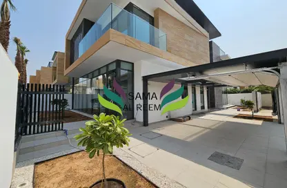 Villa - 5 Bedrooms - 7 Bathrooms for rent in Jumeirah 1 Villas - Jumeirah 1 - Jumeirah - Dubai
