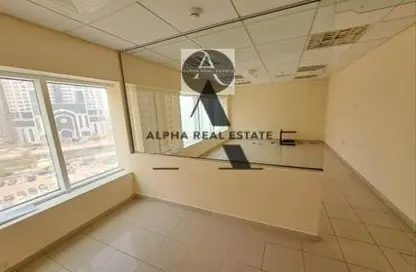 Office Space - Studio - 1 Bathroom for rent in Al Majaz 3 - Al Majaz - Sharjah