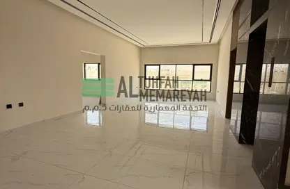 فيلا - 5 غرف نوم - 8 حمامات للبيع في حوشي 1 - حوشي - البادي - الشارقة