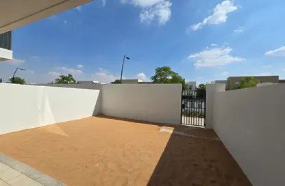 Townhouse - 3 Bedrooms - 4 Bathrooms for rent in Greenview - EMAAR South - Dubai South (Dubai World Central) - Dubai