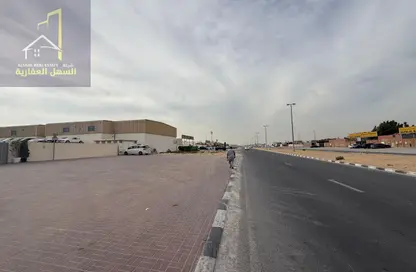 مستودع - استوديو - 1 حمام للبيع في الصجعة الصناعية - آلصجعه - الشارقة