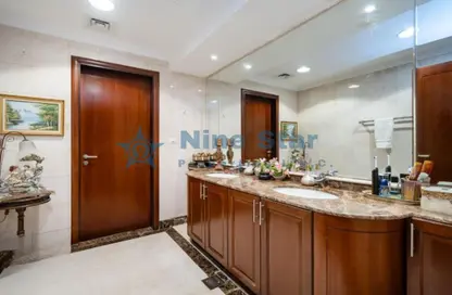 Apartment - 5 Bedrooms - 5 Bathrooms for rent in Al Seef Tower - Dubai Marina - Dubai