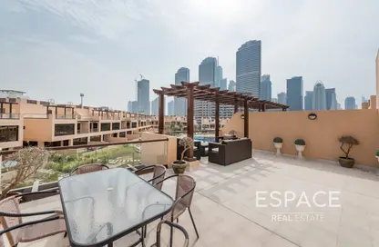 Townhouse - 4 Bedrooms - 5 Bathrooms for rent in Jumeirah Islands Townhouses - Jumeirah Islands - Dubai