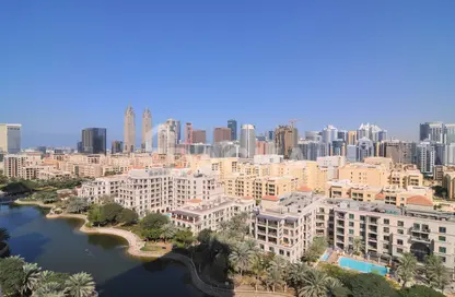 Outdoor Building image for: Apartment - 1 Bedroom - 1 Bathroom for rent in The Fairways North - The Fairways - The Views - Dubai, Image 1